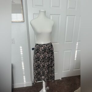 Abound Black & Pink Wrap Skirt - M